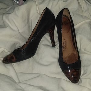 Sofft Marilla Black Santos Suede/Cinnamon Leopard Print Size: 9